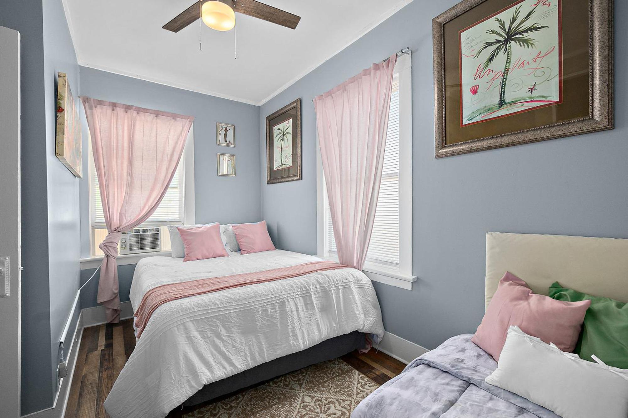 Casa Bella- Chic, Retro Apt- Steps To Historic District! St. Augustine Esterno foto